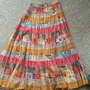 Broom stick skirt